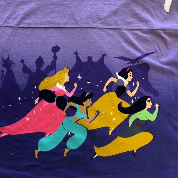 2025 runDisney Princess Half Marathon Weekend Spirit Jersey Adult Size - NEW - Picture 3 of 4